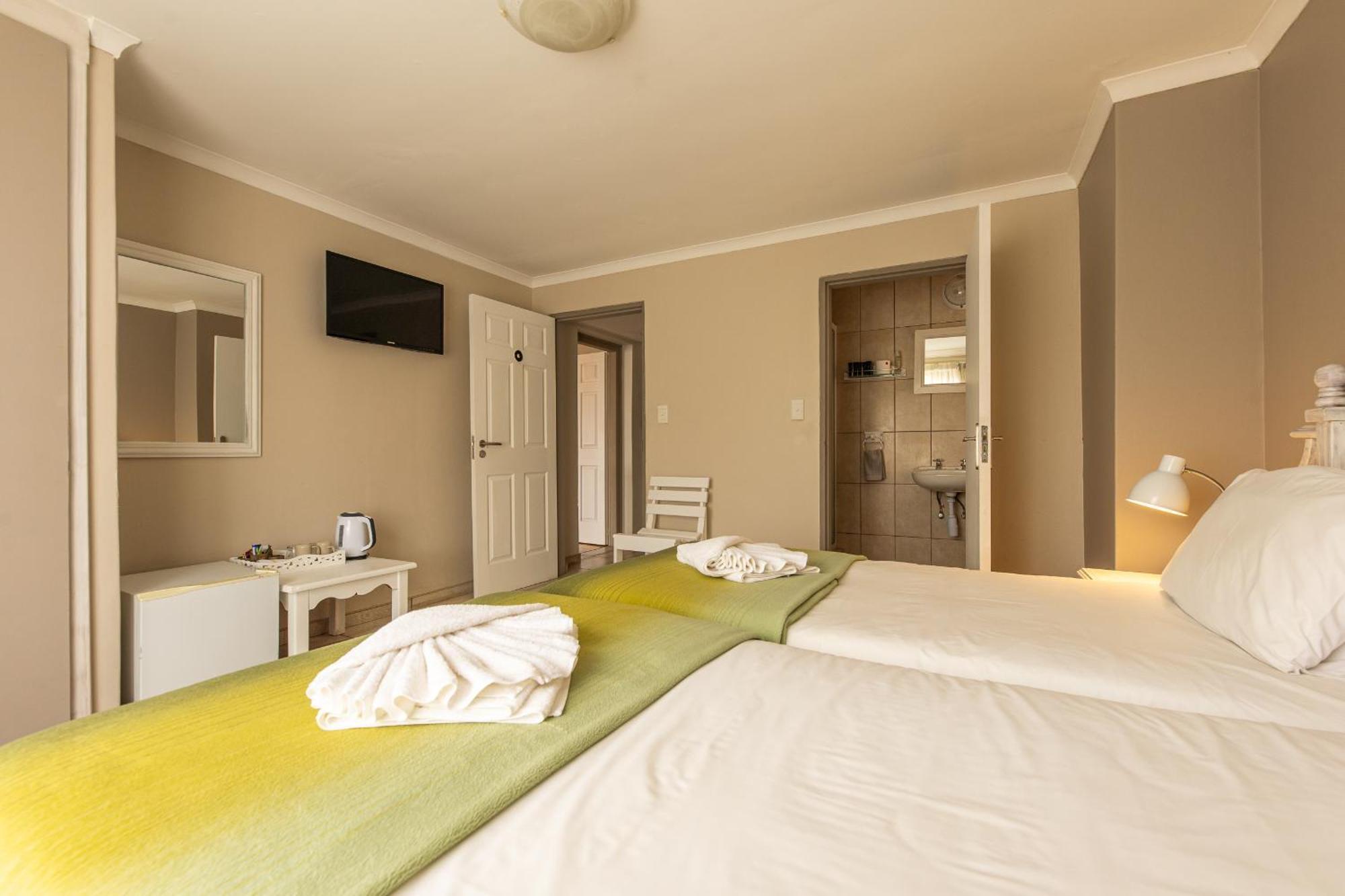 Guesthouse Fischreiher B&B Swakopmund Exterior photo